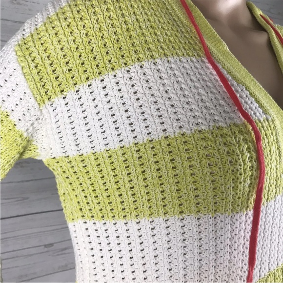 Curio Hooded Sweater - Picture 5 of 12